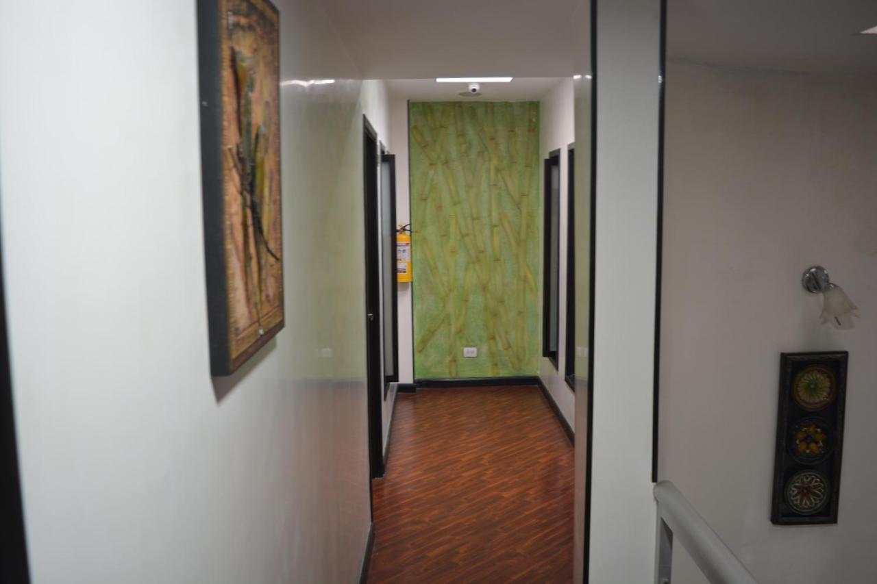 Hotel Quality Comfort House Богота Экстерьер фото
