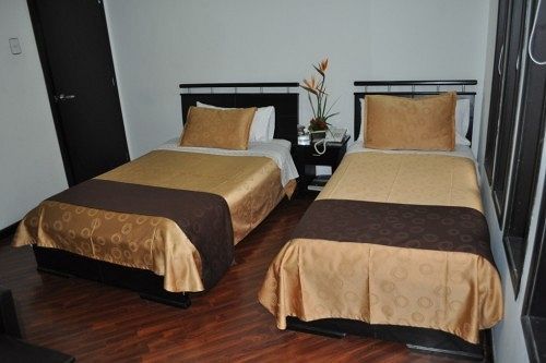 Hotel Quality Comfort House Богота Экстерьер фото