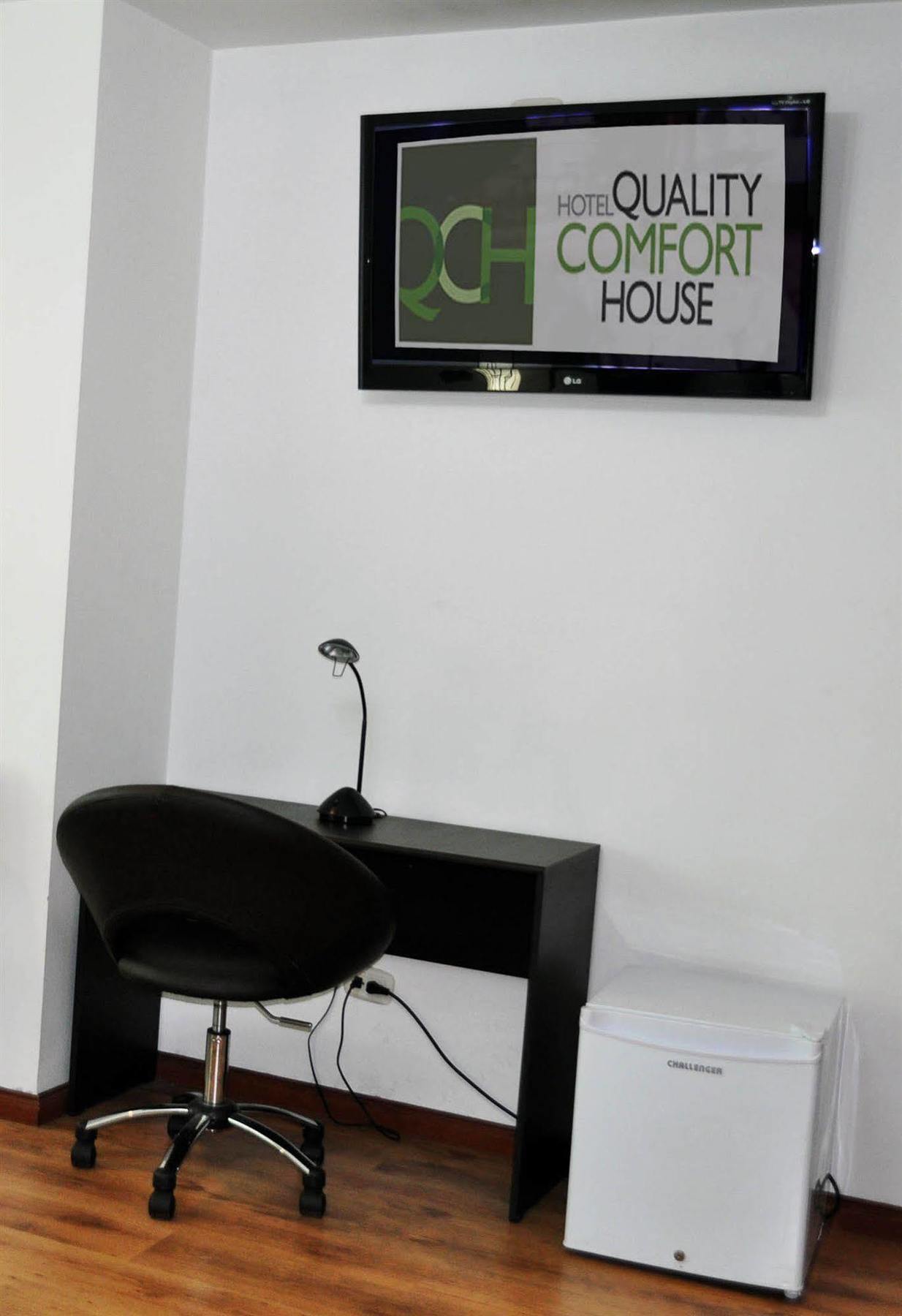 Hotel Quality Comfort House Богота Экстерьер фото