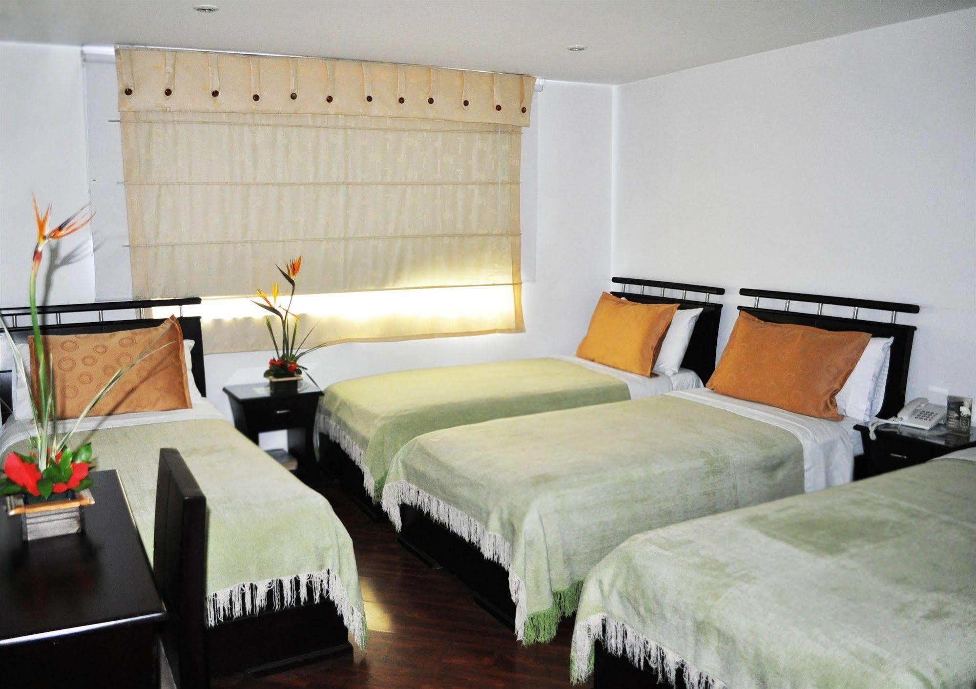 Hotel Quality Comfort House Богота Экстерьер фото